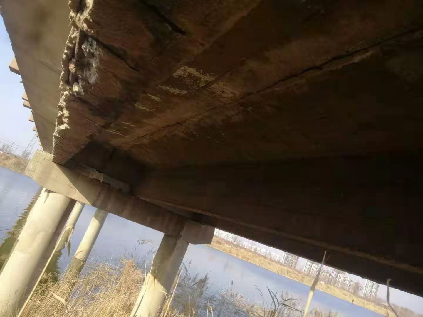 阿克苏道路桥梁结构的常见病害